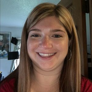 Meet your Posher, Leslie